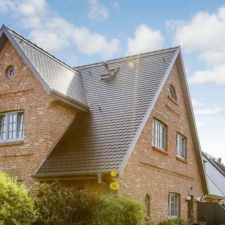 Westsidehues Apartman *